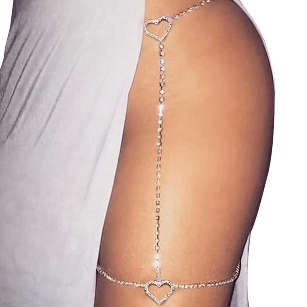 Heart Rhinestone Chain - Picture 3 of 3
